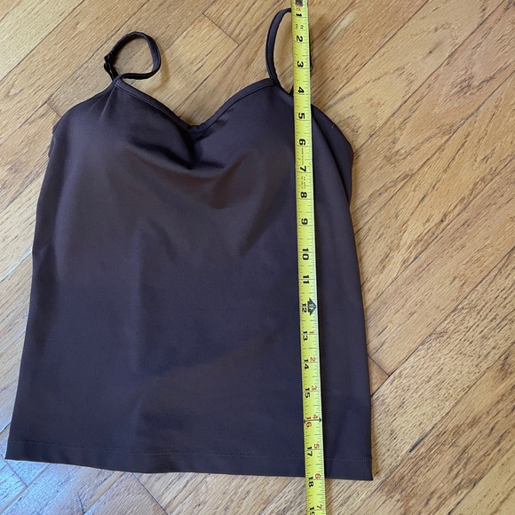 Women's Athleta Tank With Built in Bra - Picture 8 of 10